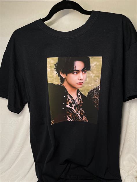 kim taehyung shirt